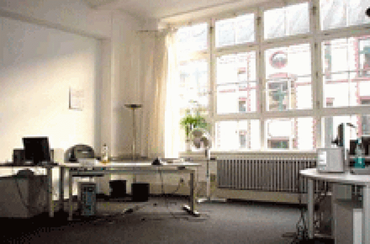 20060_drei.gif